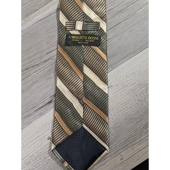 Umberto Bossi Men's 100% Silk Tie Green Gold Tan Necktie 58 Inches Long - Picture 6 of 6